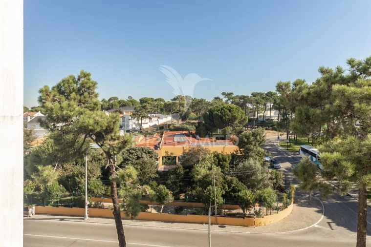 Apartamento T3 para Venda em Corroios Foto 22