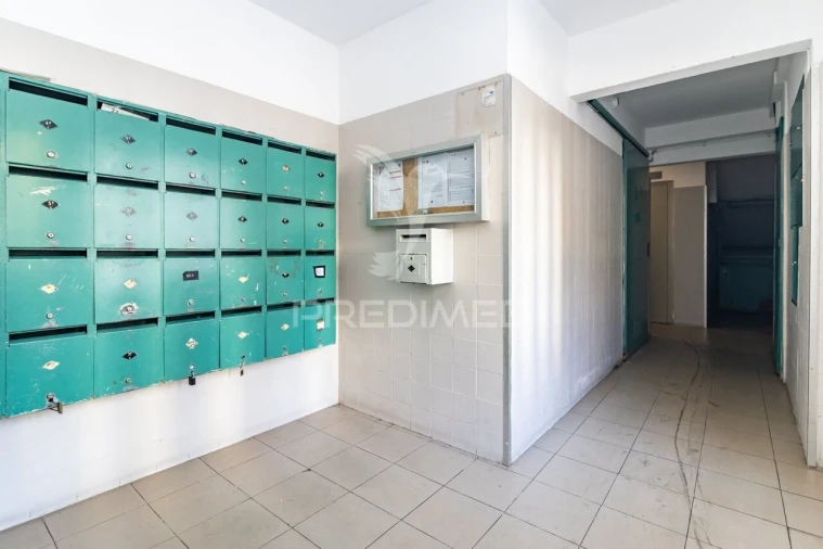 Apartamento T3 para Venda em Corroios Foto 3