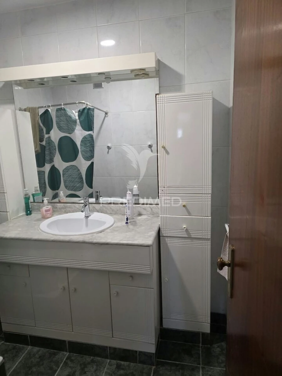 Apartamento T3 para Venda em Corroios Foto 8