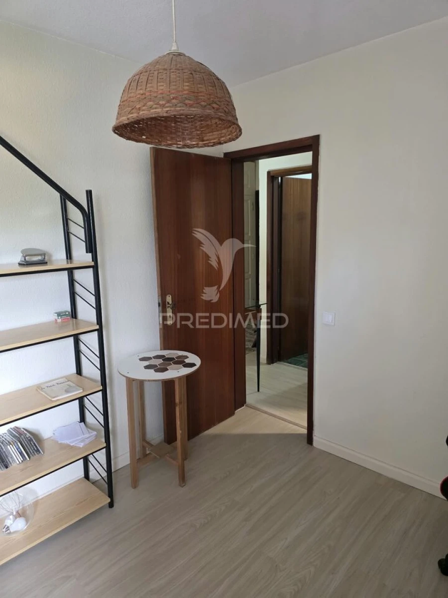 Apartamento T3 para Venda em Corroios Foto 10