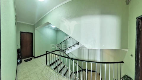 Apartamento T1 para Venda em Sé e São Lourenço