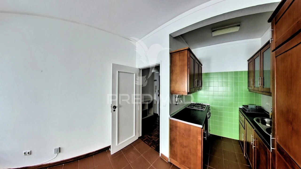 Apartamento T1 para Venda em Sé e São Lourenço Foto 2