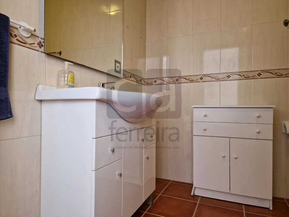 Moradia T1 para Venda em Benfica do Ribatejo Foto 13