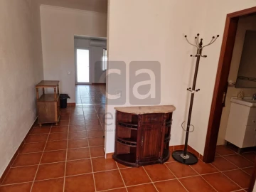 Moradia T1 para Venda em Benfica do Ribatejo