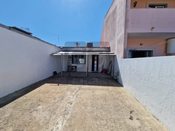 Moradia T1 para Venda em Benfica do Ribatejo