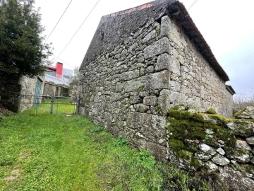 Moradia T0 para Venda em Guarda