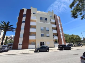 Apartamento T3 para Venda em Loule (São Clemente)