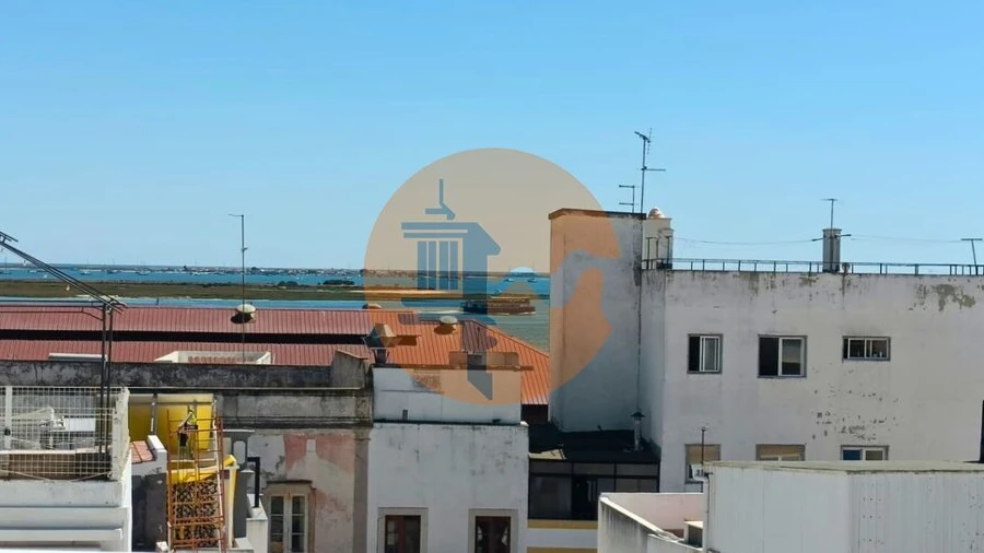 Moradia T4 para Venda em Olhão