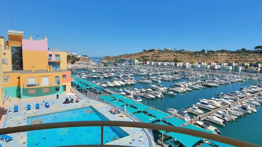 Apartamento T2 para Venda em Albufeira e Olhos de Água