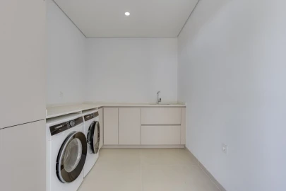 Moradia T4 para Venda em Lagos (São Sebastião e Santa Maria)