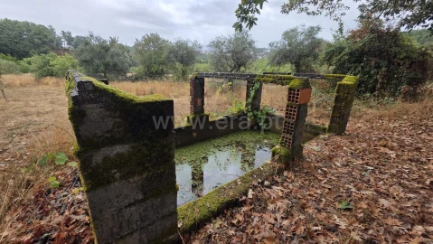 Terreno para Venda em Souto da Casa