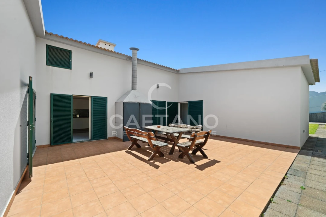 Moradia para Venda em Caniçal Foto 2
