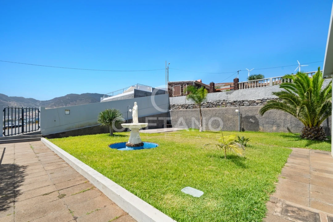 Moradia para Venda em Caniçal Foto 10
