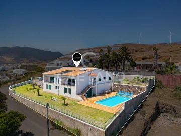Moradia para Venda em Caniçal