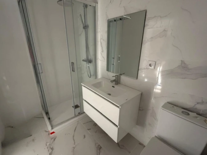 Apartamento T2 para Venda em Falagueira-Venda Nova Foto 3
