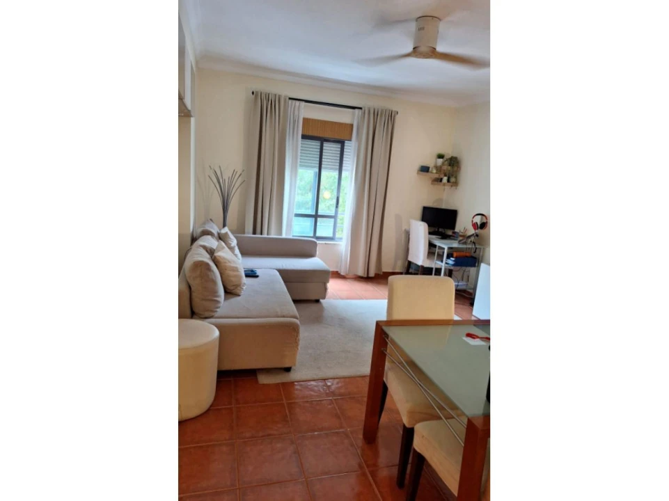 Apartamento T2 para Arrendamento em Valongo Foto 2