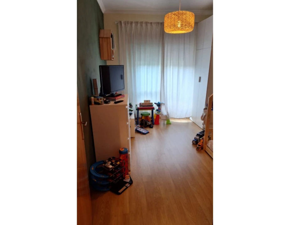 Apartamento T2 para Arrendamento em Valongo Foto 6