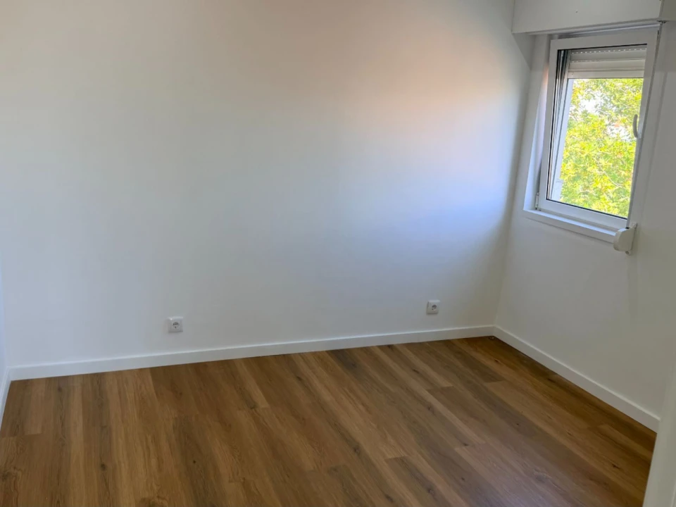 Apartamento T1 para Venda em Águas Livres Foto 4
