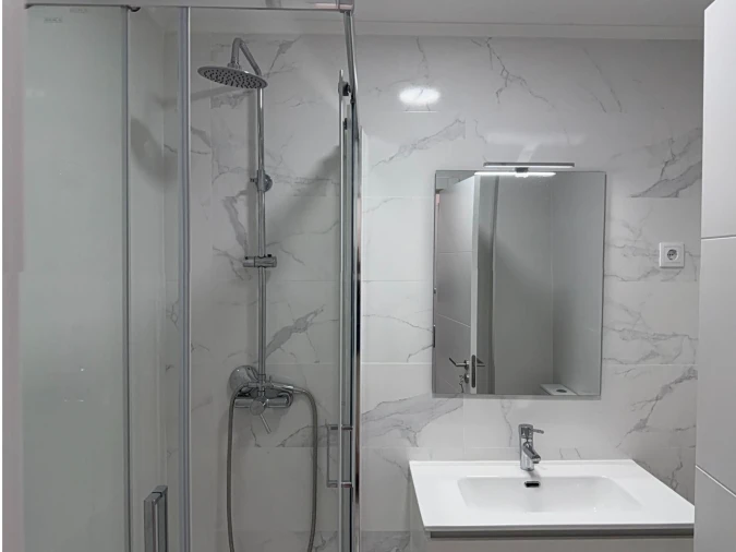 Apartamento T1 para Venda em Águas Livres Foto 5