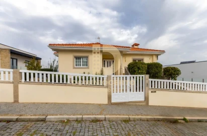 Moradia T3 para Venda em Marco