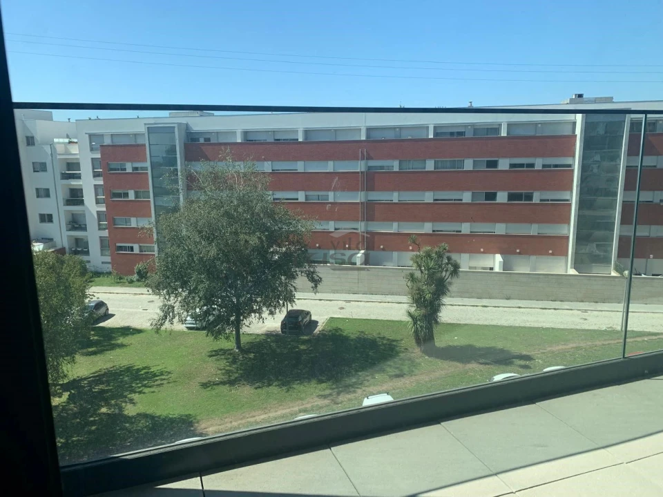 Apartamento T1 para Arrendamento em Pedrouços Foto 3