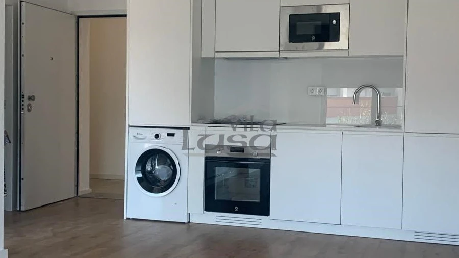 Apartamento T1 para Arrendamento em Pedrouços