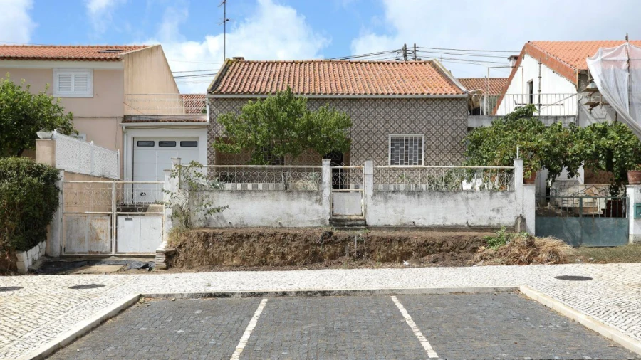 Moradia T3 para Venda em Santa Clara