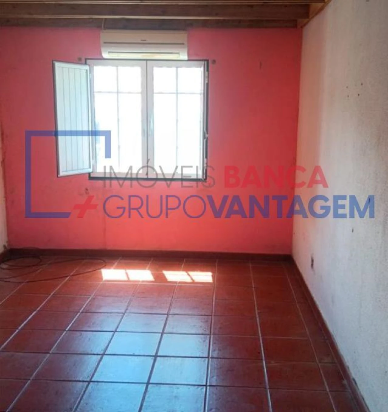 Moradia T2 para Venda em Cedros Foto 8