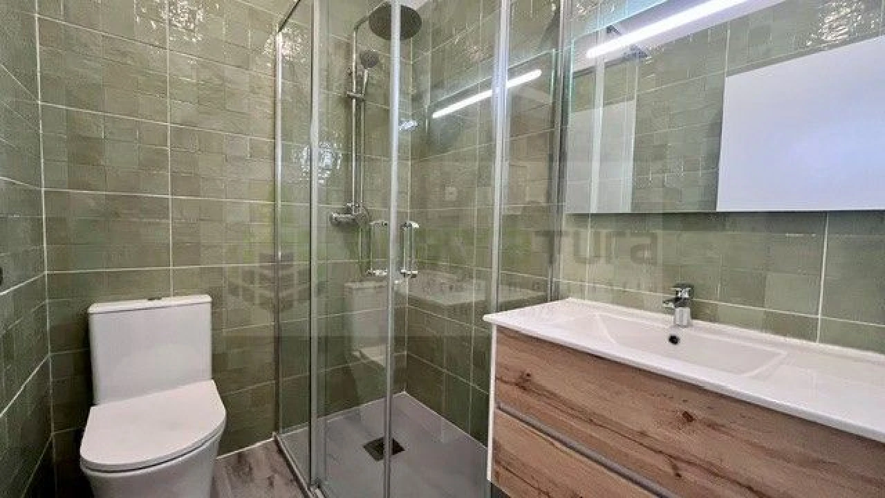 Apartamento T2 para Venda em Cedofeita, Santo Ildefonso, Sé, Miragaia, São Nicolau e Vitória Foto 8