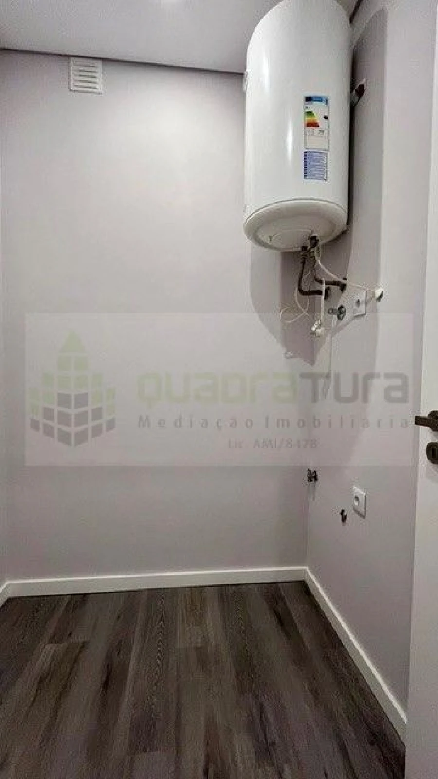 Apartamento T2 para Venda em Cedofeita, Santo Ildefonso, Sé, Miragaia, São Nicolau e Vitória Foto 10
