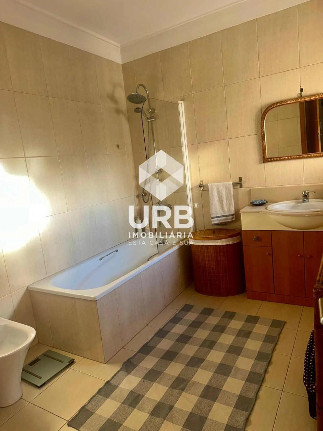 Apartamento T3 para Arrendamento em Nogueira, Fraião e Lamaçães Foto 13