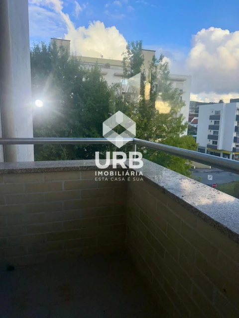 Apartamento T3 para Arrendamento em Nogueira, Fraião e Lamaçães