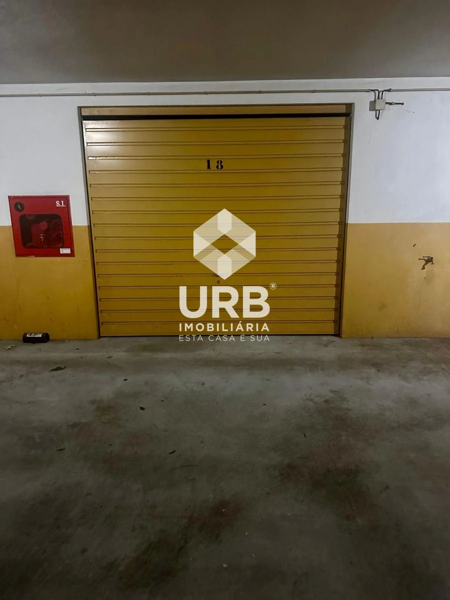 Apartamento T3 para Arrendamento em Nogueira, Fraião e Lamaçães Foto 22