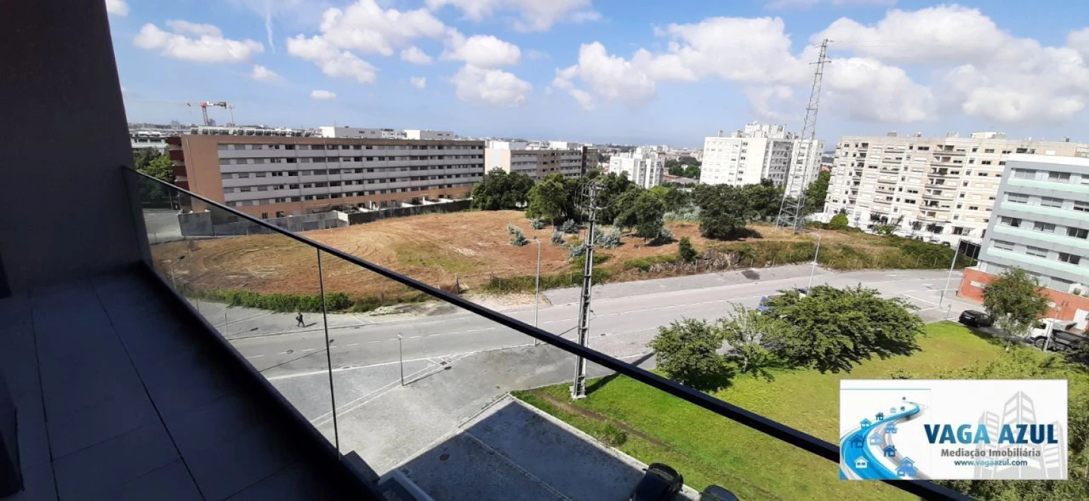 Apartamento T1 para Arrendamento em Pedrouços Foto 8