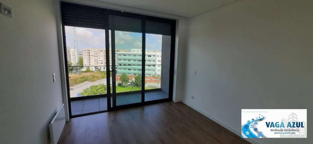 Apartamento T1 para Arrendamento em Pedrouços Foto 6