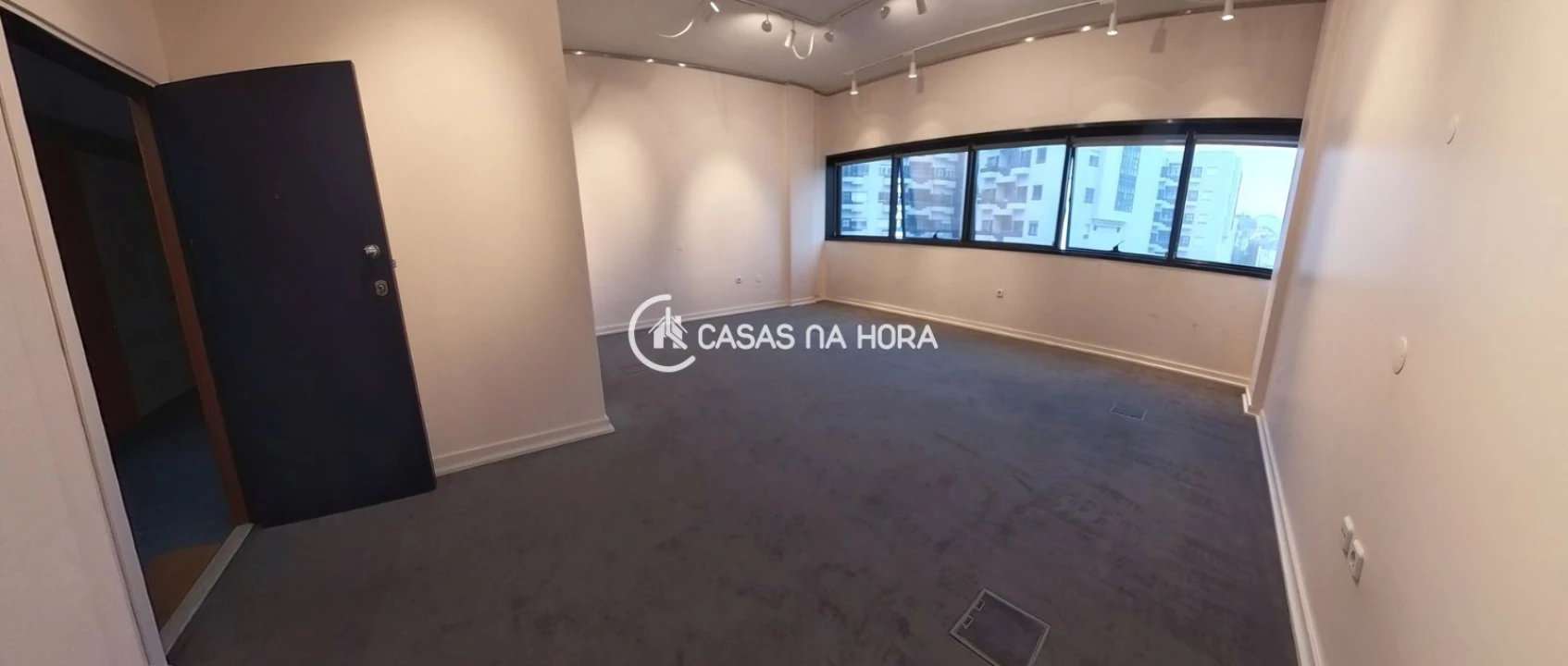 Escritório para Arrendamento em Lordelo do Ouro e Massarelos Foto 15