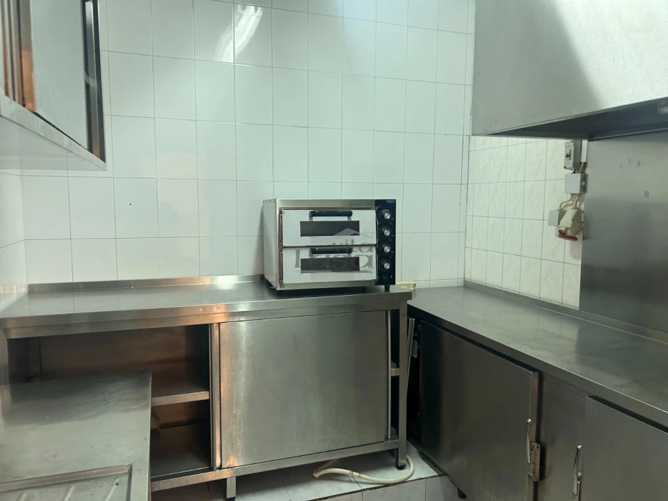 Loja para Arrendamento em Gondomar (São Cosme), Valbom e Jovim Foto 5