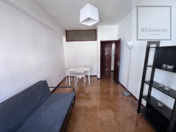 Apartamento T1 para Venda em Paranhos