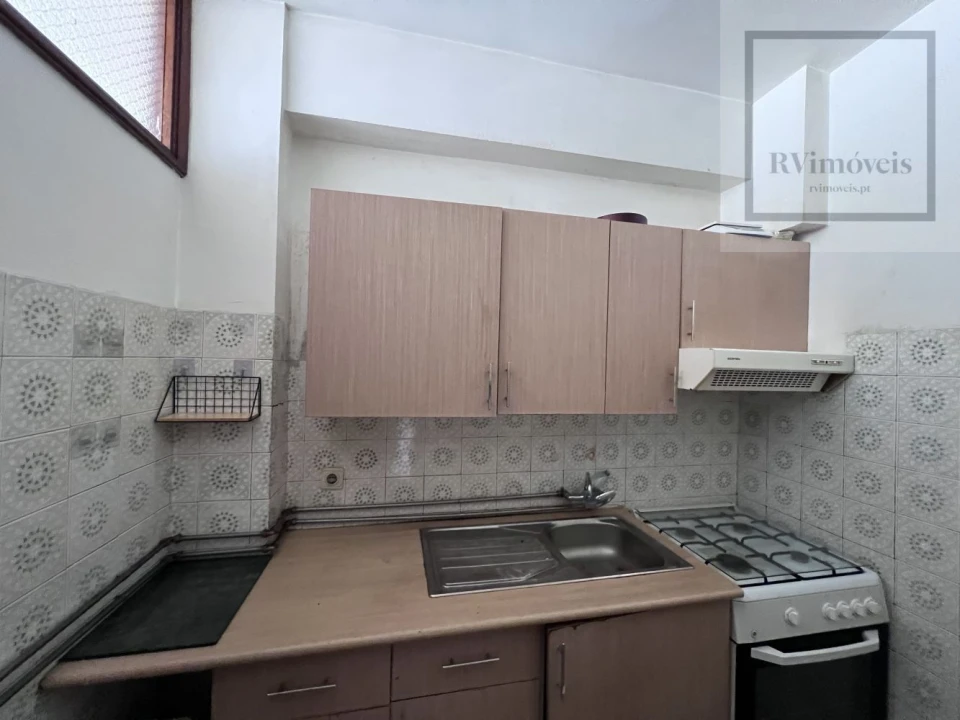 Apartamento T1 para Venda em Paranhos Foto 8