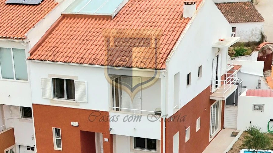 Moradia T3 para Venda em Miragaia e Marteleira