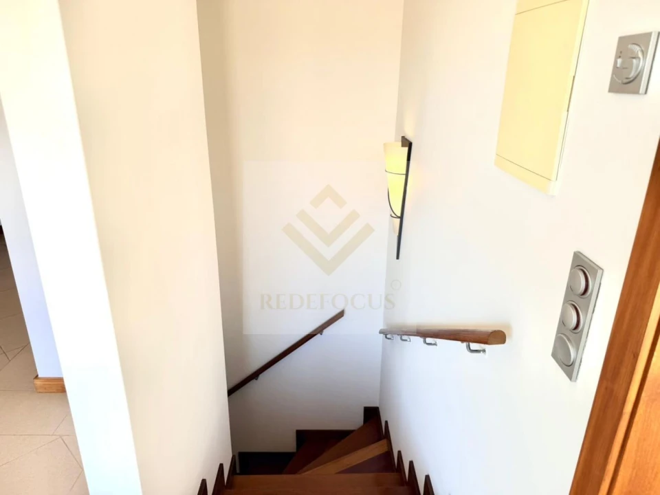Apartamento T2 para Venda em Esmoriz Foto 7