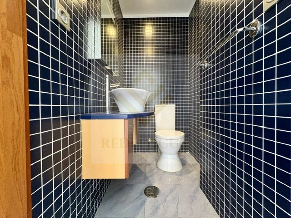 Apartamento T2 para Venda em Esmoriz Foto 5