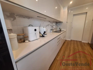Apartamento T2 para Venda em Cadaval e Pêro Moniz