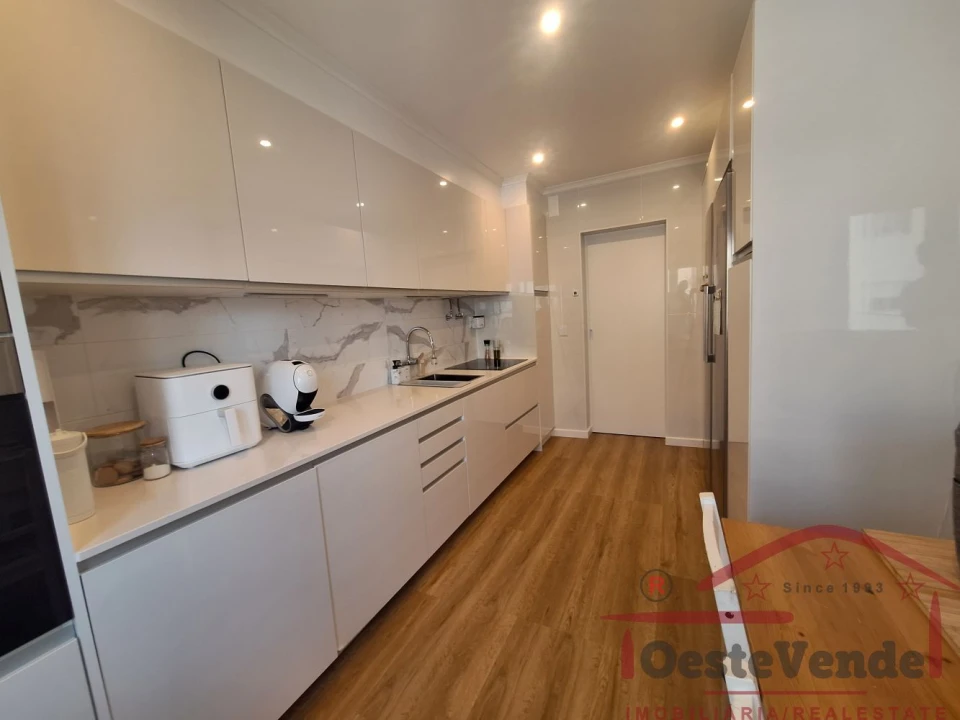 Apartamento T2 para Venda em Cadaval e Pêro Moniz Foto 6