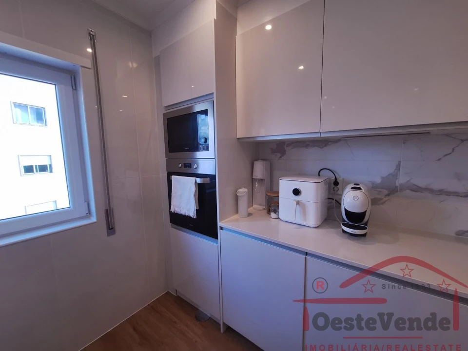 Apartamento T2 para Venda em Cadaval e Pêro Moniz Foto 4