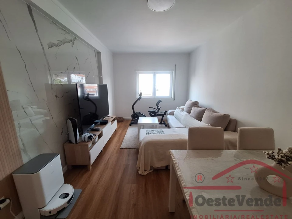 Apartamento T2 para Venda em Cadaval e Pêro Moniz Foto 17