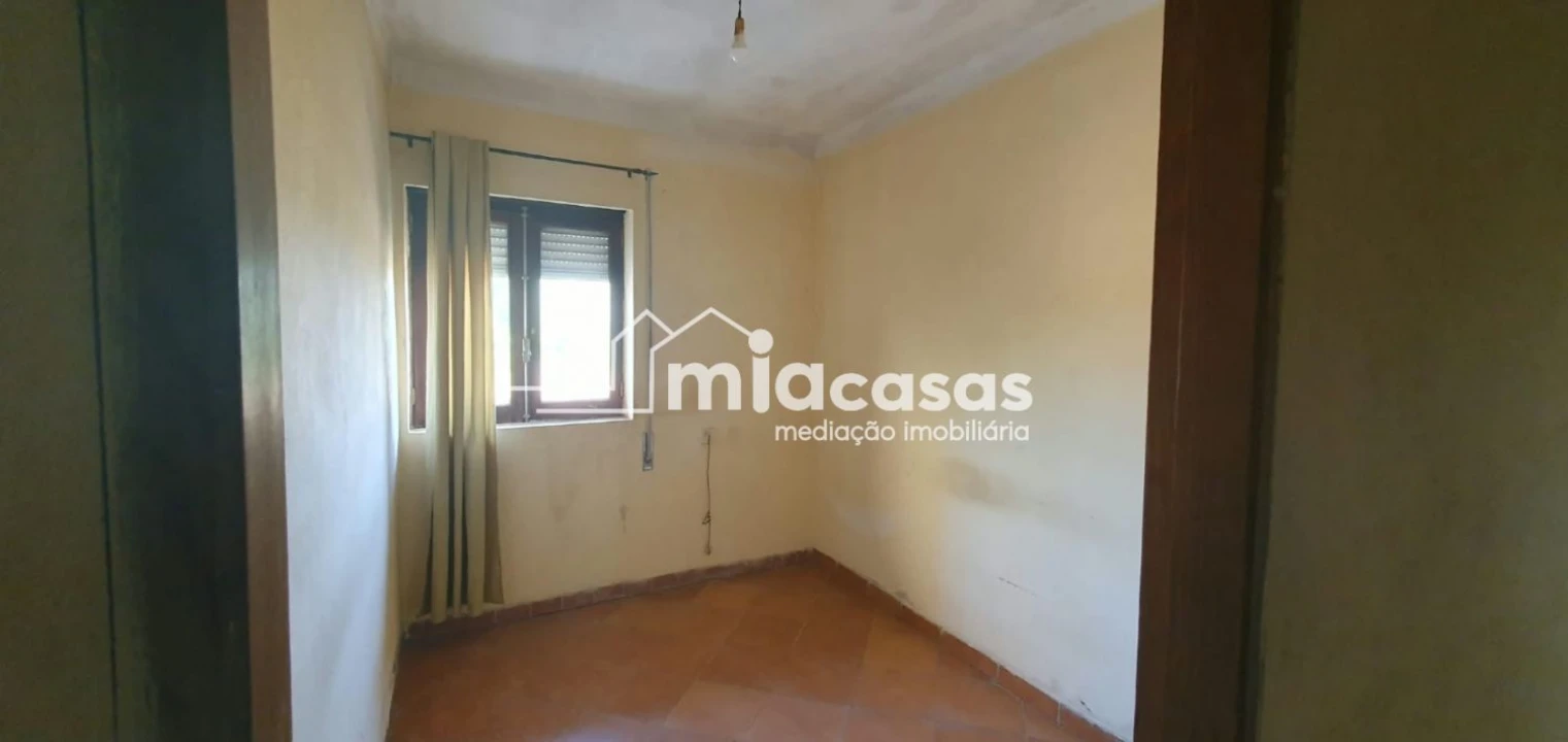 Moradia T3 para Venda em Sepins e Bolho Foto 23