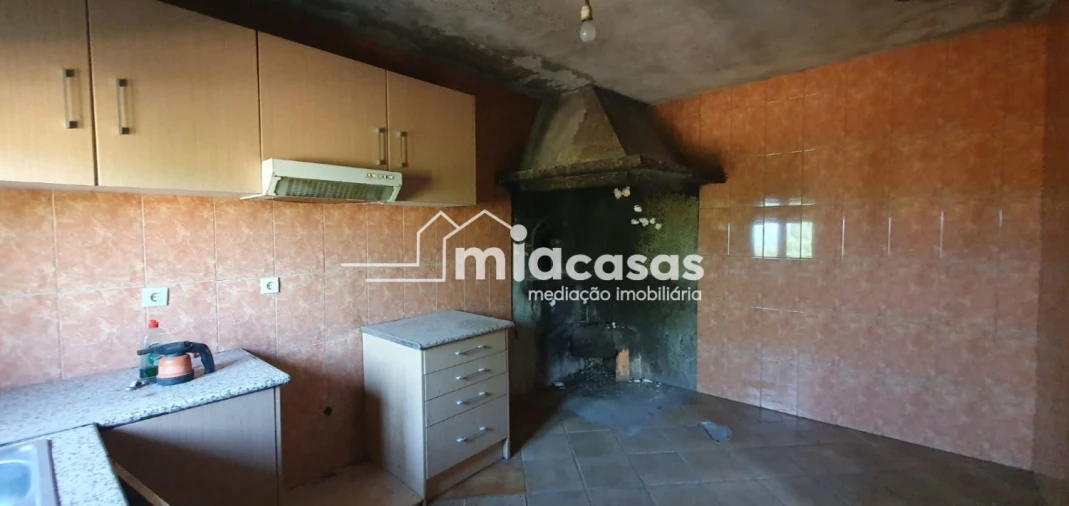 Moradia T3 para Venda em Sepins e Bolho Foto 27