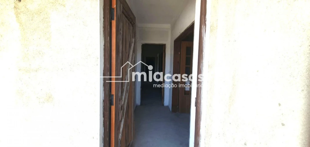 Moradia T3 para Venda em Sepins e Bolho Foto 6