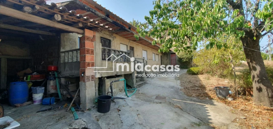 Moradia T3 para Venda em Sepins e Bolho Foto 31